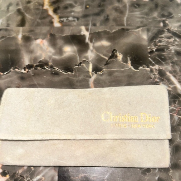 Christian Dior cuff links - Picture 1 of 2